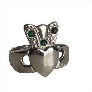 Set of Six Claddaugh Napkin Rings